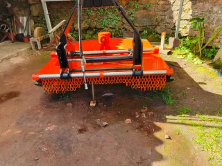 Desbrozadora Tractor 1.60 Desplazable