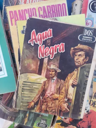Libros antiguos de los años 60