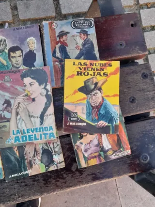Libros antiguos de los años 60