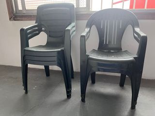 Mesa , 5 Sillas Terraza Plástico y Sombrilla