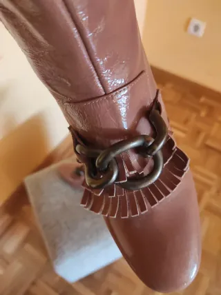 Botines Pedro Miralles charol rosa.