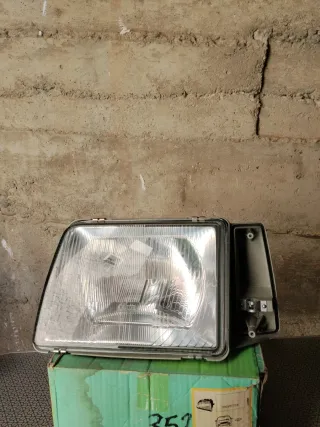 Faro Seat Marbella Izquierdo