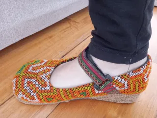 Zapatos étnicos hippies multicolor