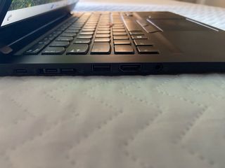 Portátil Lenovo ThinkPad X390
