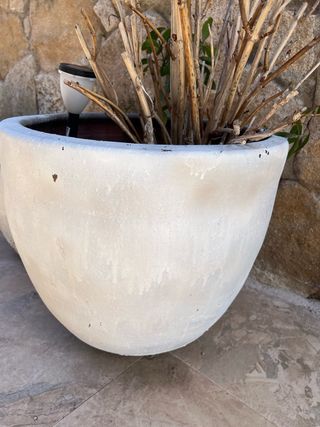 Macetero grande de barro