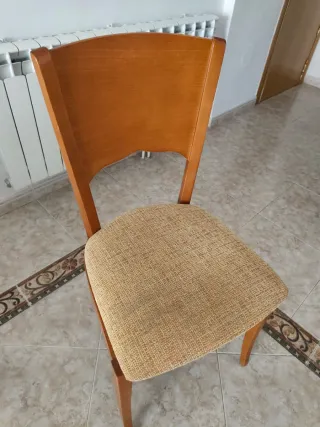 Mesa comedor extensible + 6 sillas madera