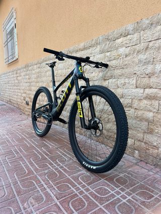 Bicicleta Scott Spark RC Montaña