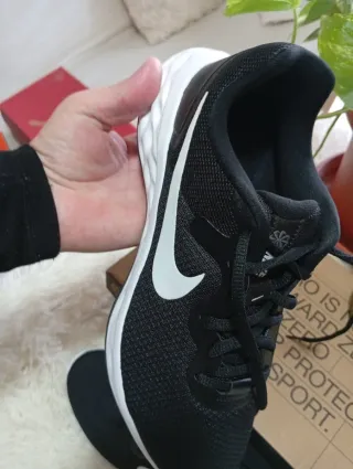 Zapatillas Nike Revolution 6 talla 42