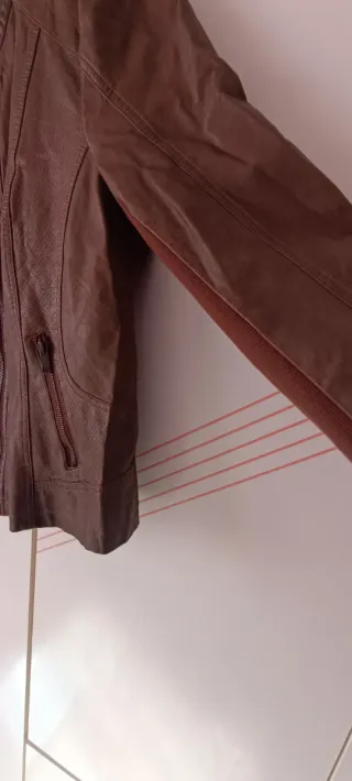 Chaqueta polipiel marrón