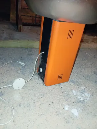 Lámpara diseño foco industrial