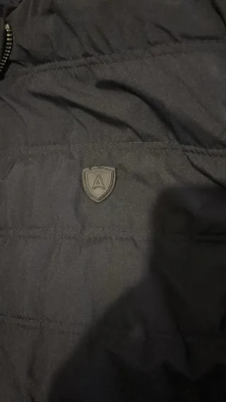 Chaleco acolchado reversible azul/gris