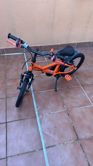 Bicicleta infantil naranja