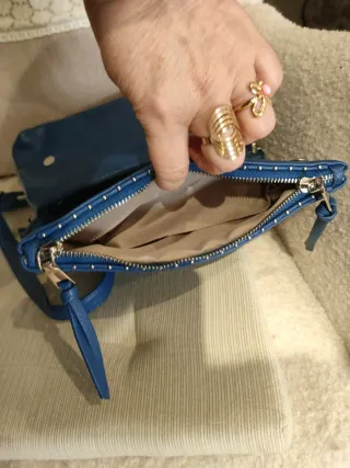 Bolso azul sin estrenar