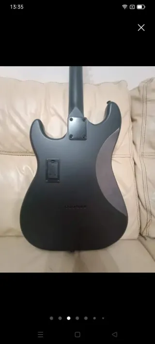 Guitarra Eléctrica HB.PASTILLAS Activas