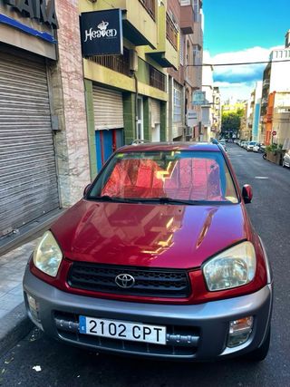 Toyota RAV4 2.0 I VVTI SOL