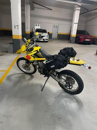 Suzuki DRZ400e