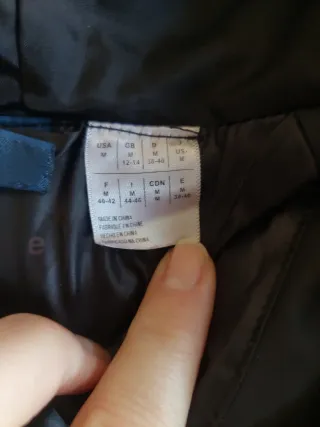 Chaqueta acolchada Reebok marrón