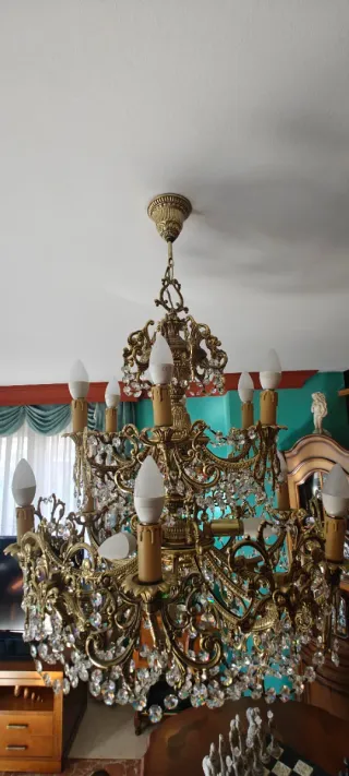 Lámparas de bronce con cristales