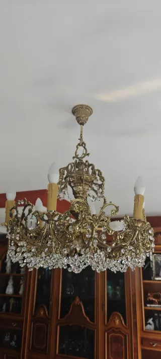 Lámparas de bronce con cristales