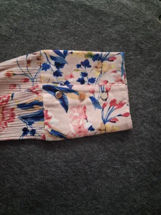 Blusa CORTEFIEL floral de manga larga talla M