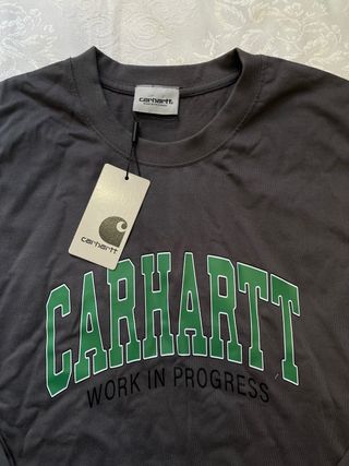 Sudadera Carhartt WIP gris y verde