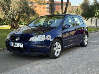 Volkswagen Golf Sportline ¡POCOS KILOMETROS!