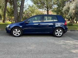 Volkswagen Golf Sportline ¡POCOS KILOMETROS!