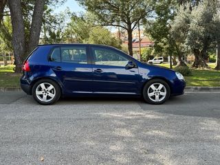 Volkswagen Golf Sportline ¡POCOS KILOMETROS!