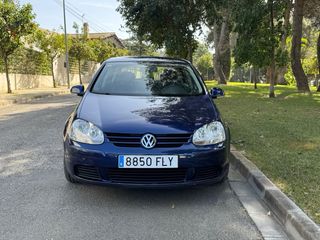 Volkswagen Golf Sportline ¡POCOS KILOMETROS!