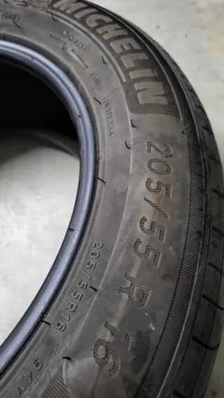 Neumático Michelin 205/55 R16