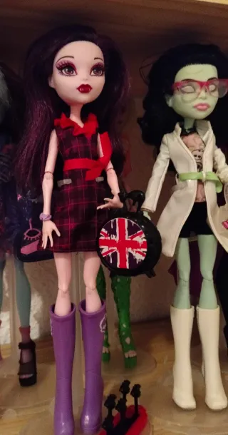 Muñeca Elissabat Monster High