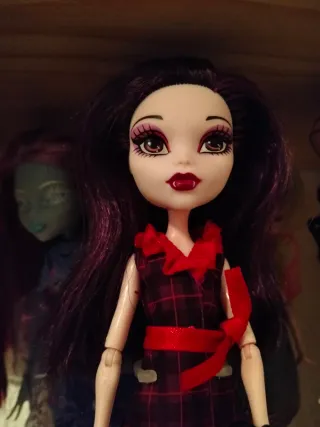 Muñeca Elissabat Monster High