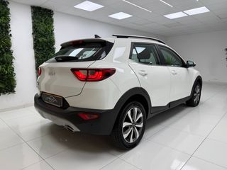 KIA Stonic 1.0 T-GDi MHEV Drive desde 235€/mes*