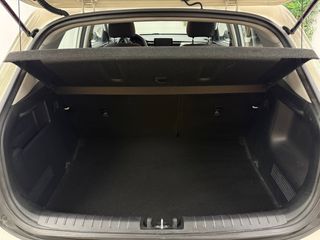 KIA Stonic 1.0 T-GDi MHEV Drive desde 235€/mes*