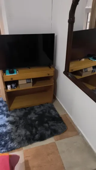 Habitación , ventana , buena iluminación