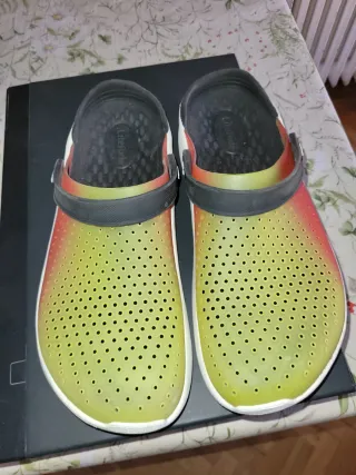 Chanclas Crocs T45 Rojo/Amarillo