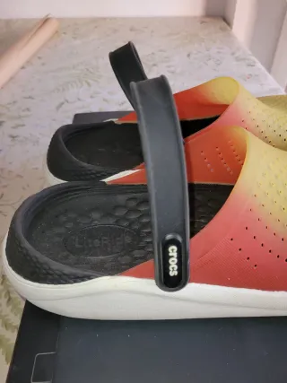 Chanclas Crocs T45 Rojo/Amarillo