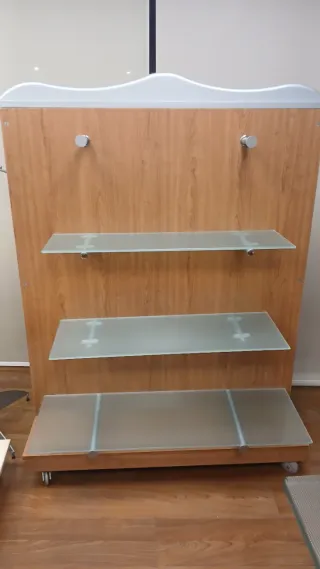 Mobiliario de tienda