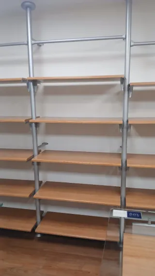 Mobiliario de tienda