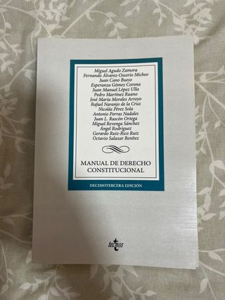 Manual de Derecho Constitucional