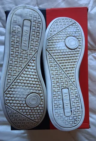 Scarpe Ducati nere con lacci