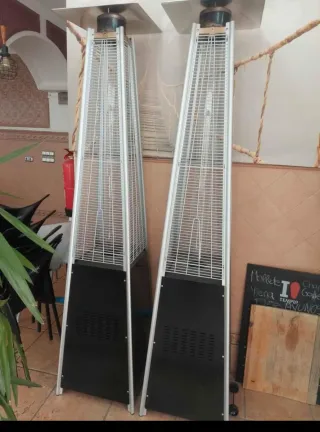 Estufa de gas piramidal poco uso