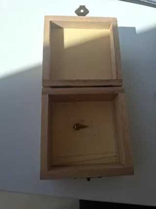 Monedero Sally Chen azul y beige