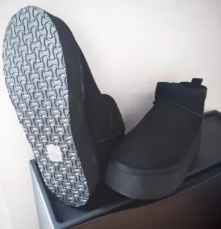 Botas, talla 39, sin estrenar