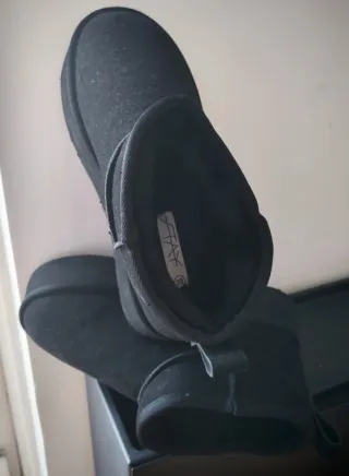 Botas, talla 39, sin estrenar