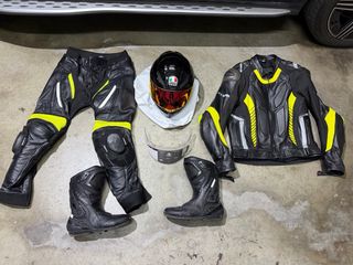 Mono de moto Goya Moto negro/amarillo