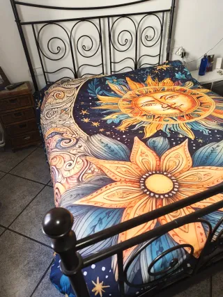 Cama Matrimonio Diseño Sol y Estrellas