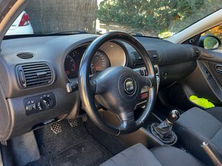 SEAT Leon 2004