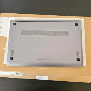 Samsung Galaxy Book 4 i3
