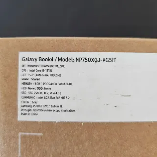 Samsung Galaxy Book 4 i3